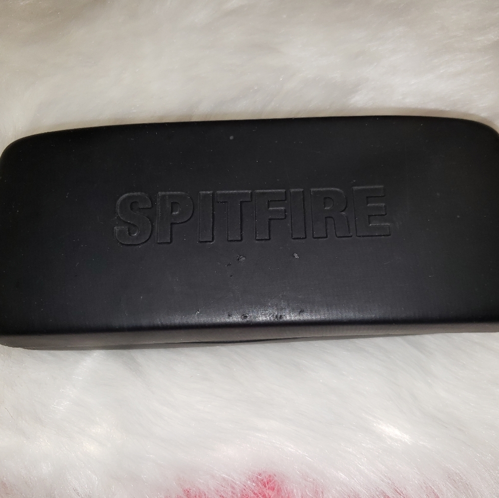 SPITFIRE HARD SUNGLASS CASE